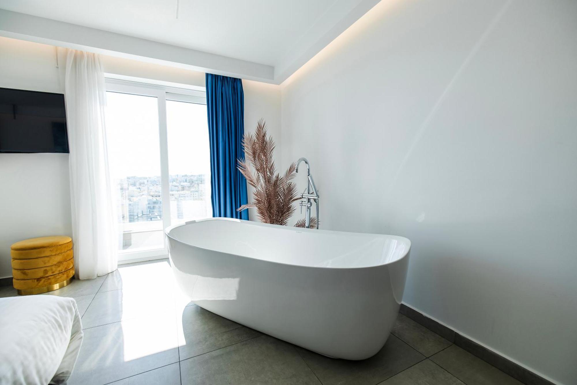 Flamingo Hotel Malta Saint Julian's Bagian luar foto