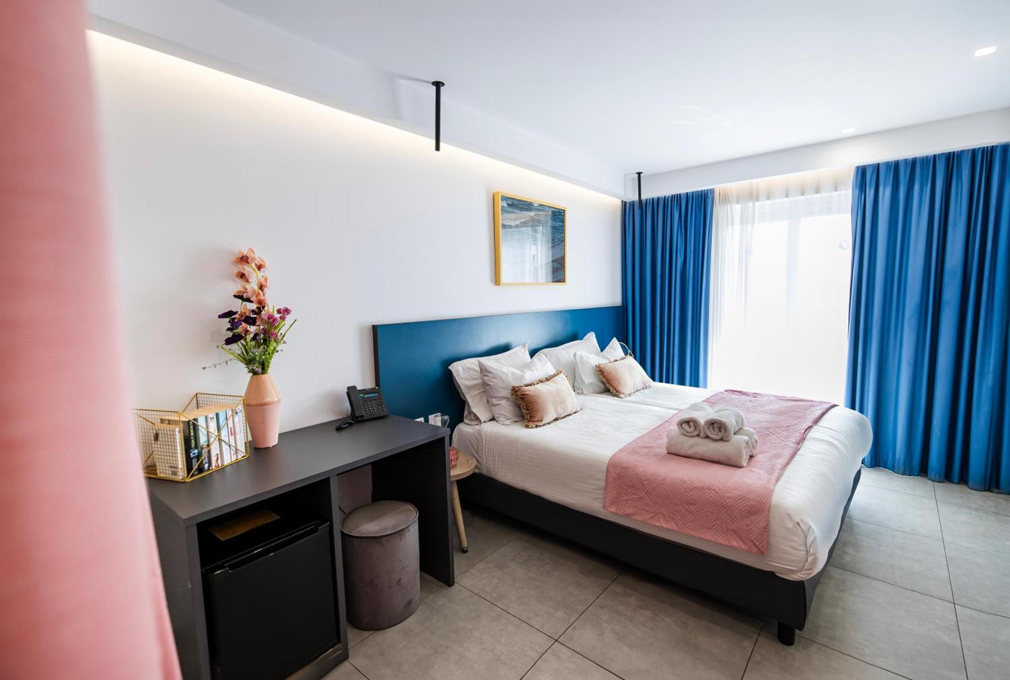 Flamingo Hotel Malta Saint Julian's Bagian luar foto